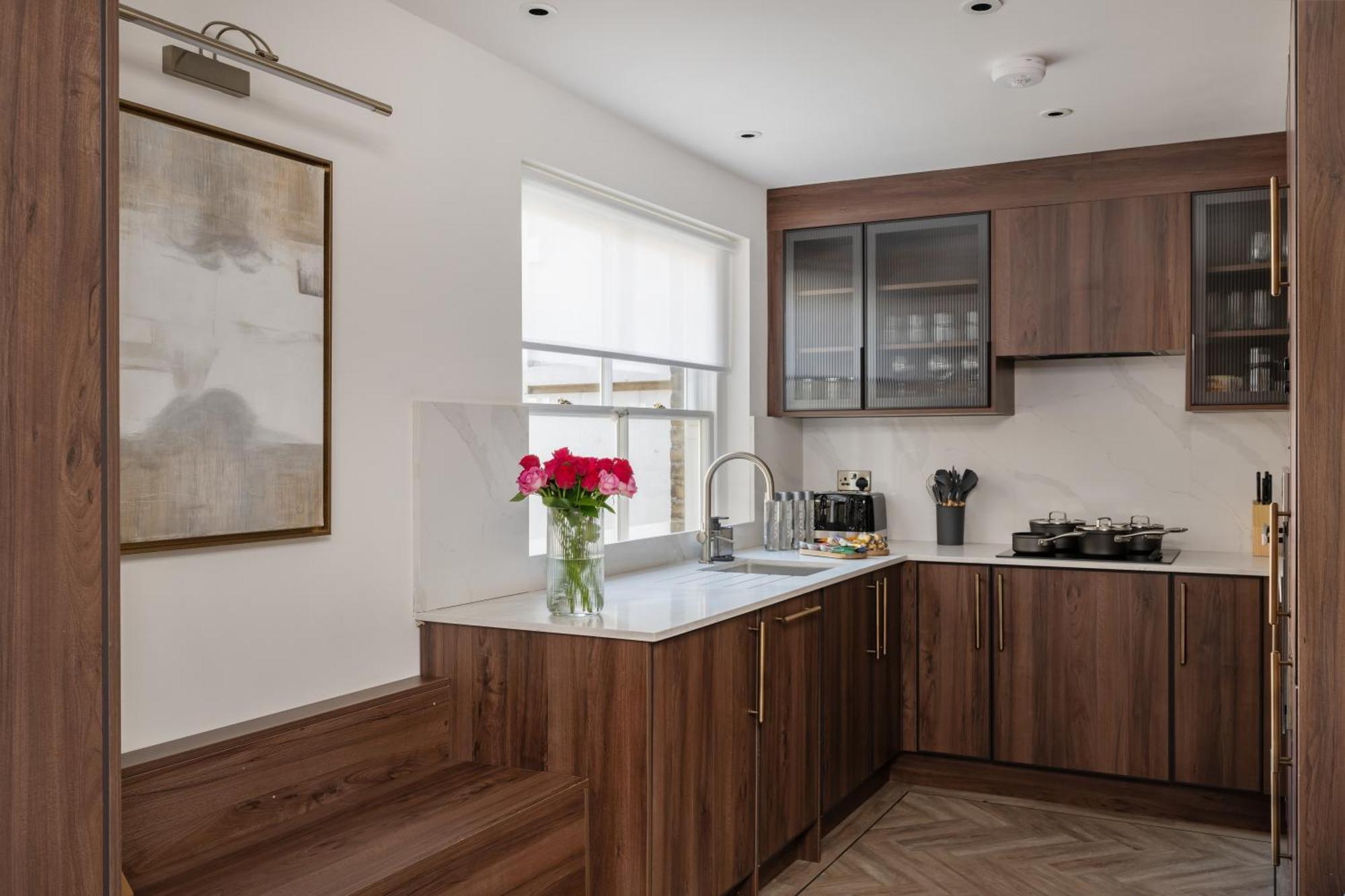 Charles Of Mayfair Apartment London