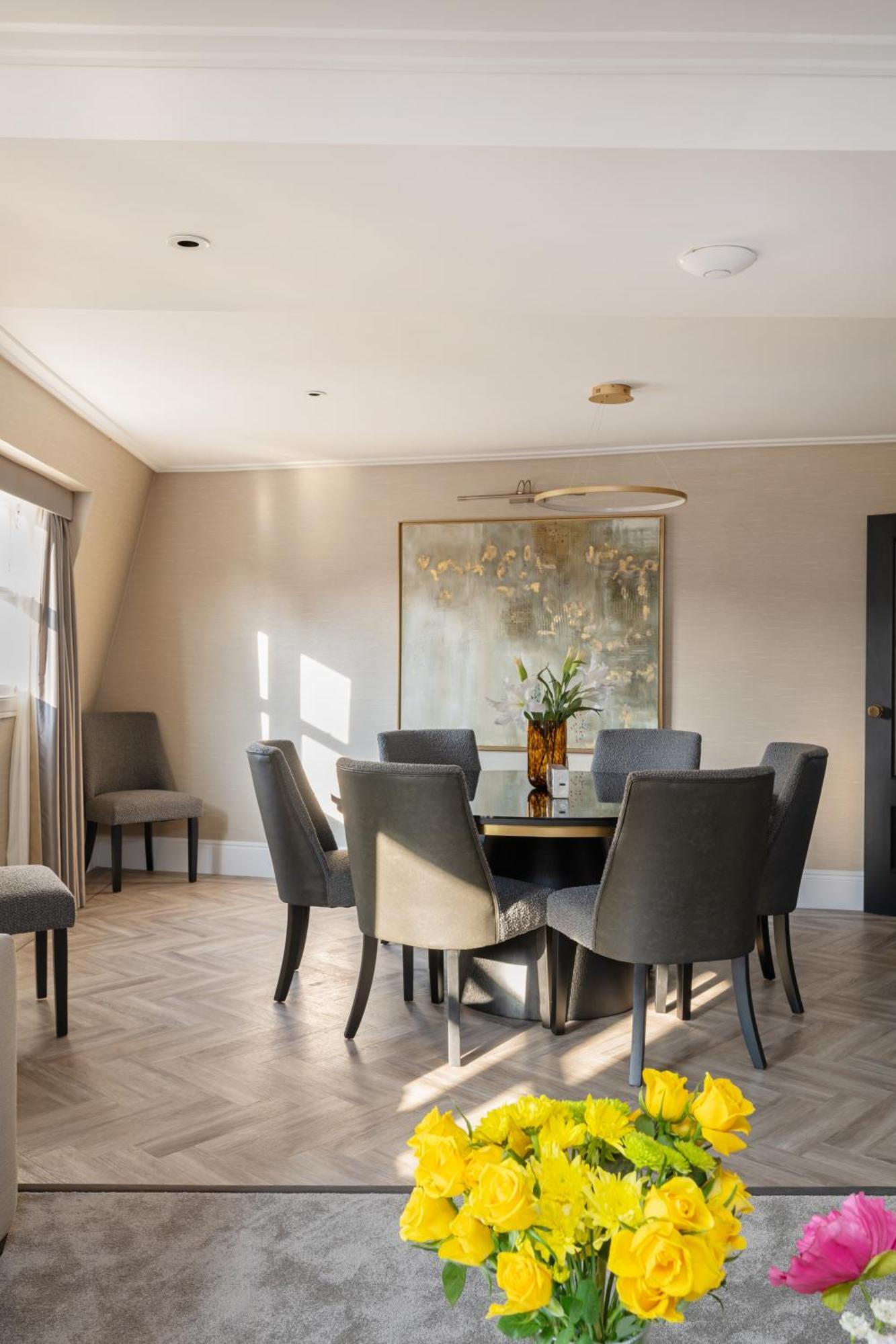 Charles Of Mayfair Apartment London