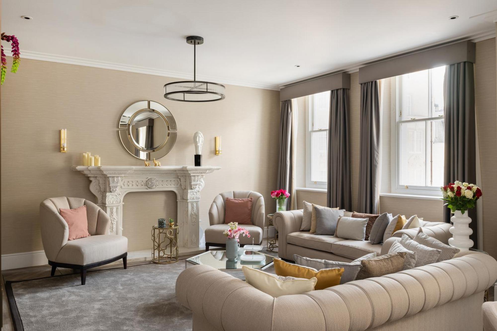 Charles Of Mayfair * London
